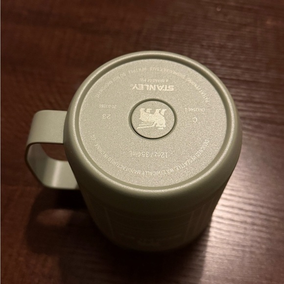 Stanley 12oz camp mug heart and hand with magnolia limited edition edition - Picture 5 of 5